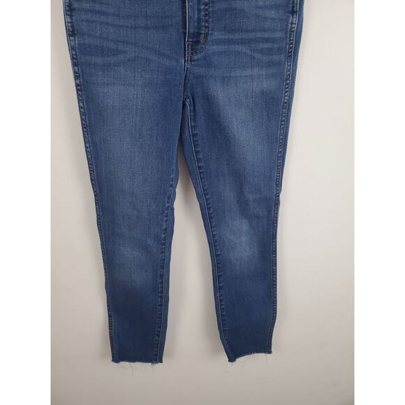 Madewell 10" Roadtripper Jeans 24 Womens Ankle Length Blue Mid Rise Raw Hem - Picture 4 of 8